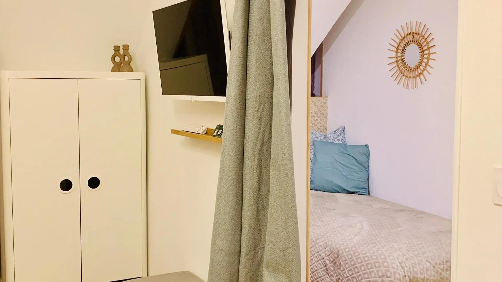 Pyrene Holidays - Heracles - Residence Paisible A 6Mn A Pied Des Thermes Bagnères-de-Bigorre 0*,